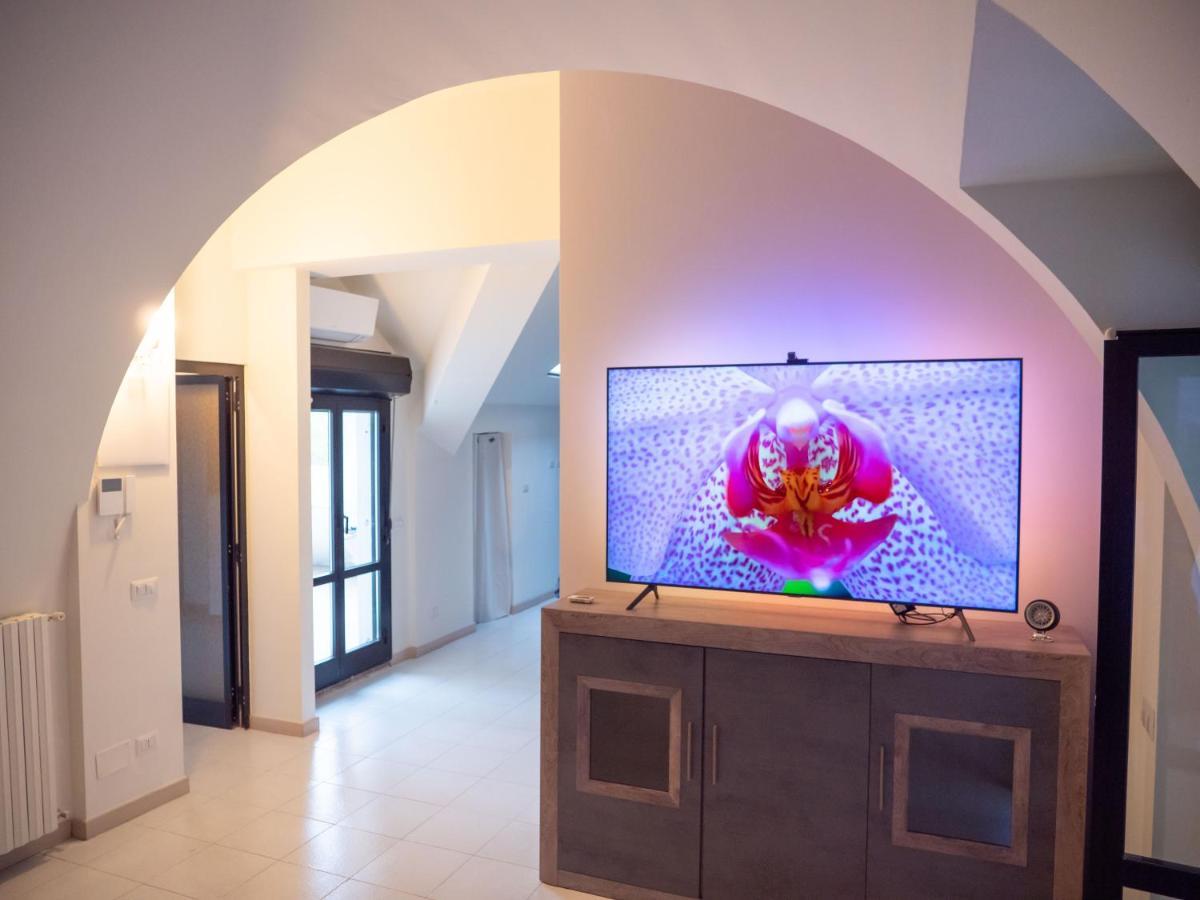 Comfy Penthouse Apartment Milano Ngoại thất bức ảnh